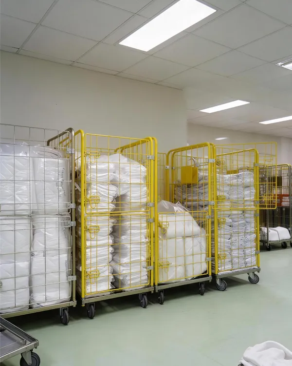 1.ROLL CONTAINERS​